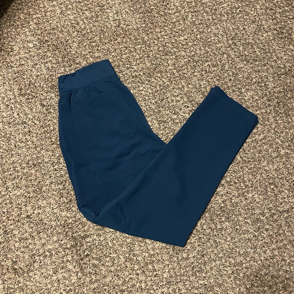 Figs Deep Reef Yola Scrub Pant.